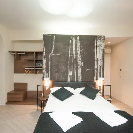 Pensjonat First Floor - Boutique Rzym