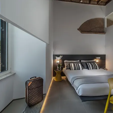 First Floor - Boutique