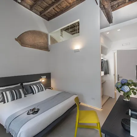 Guest house First Floor Rome