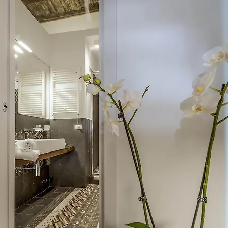 First Floor Guest house