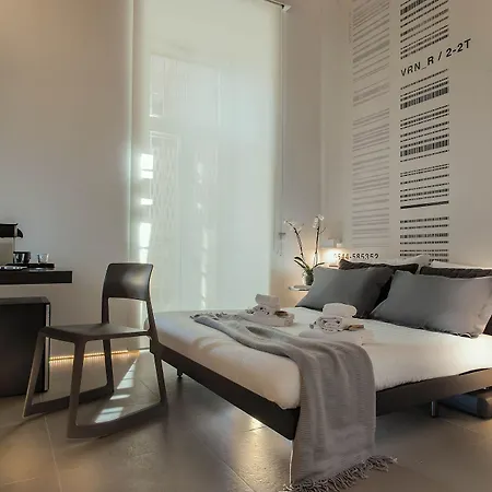 First Floor 2* Rome