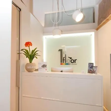 First Floor - Boutique Rom