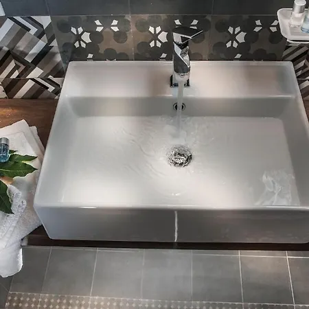 Pensionat First Floor - Boutique Rom