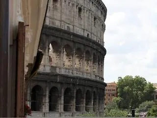 First Floor - Boutique Rome