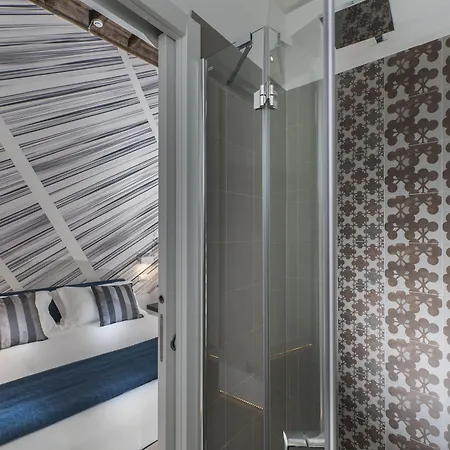 First Floor - Boutique Guest house 4*