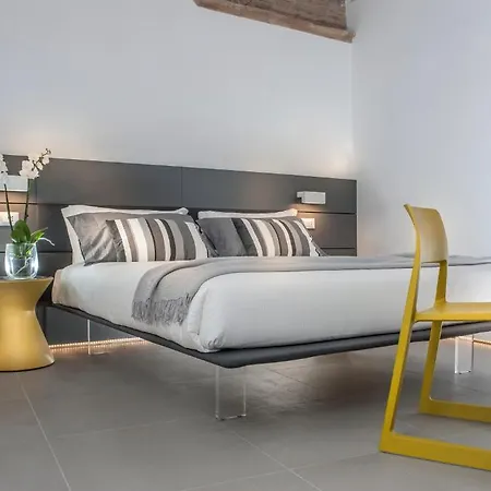First Floor - Boutique Guest house
